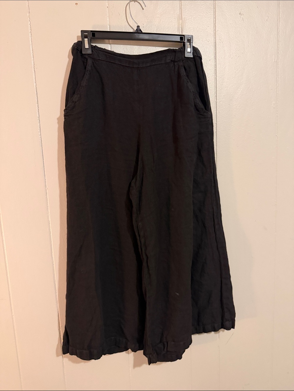 CP Shades Classic Wide-Leg Linen Pants - Black